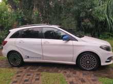 Mercedes-Benz B250 Electric 2015 Car