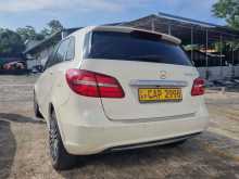 https://riyasewana.com/uploads/mercedes-benz-b250-electric-2613582822572.jpg