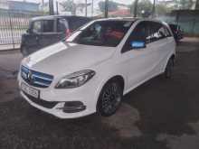 Mercedes-Benz B250e 2015 Car