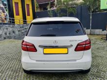 https://riyasewana.com/uploads/mercedes-benz-b250e-2419212910402.jpg