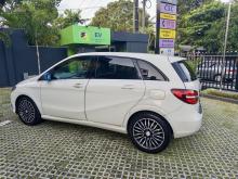 https://riyasewana.com/uploads/mercedes-benz-b250e-2419213010343.jpg