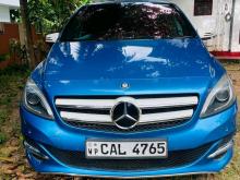 Mercedes-Benz B250e 2015 SUV