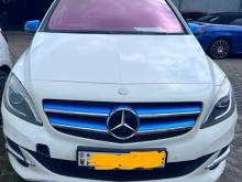 Mercedes-Benz B250E B Class Electric Drive 2015 Car