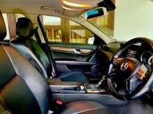 https://riyasewana.com/uploads/mercedes-benz-benz-c200-2011-1318075212533.jpg