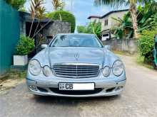 Mercedes-Benz BENZ E240 2003 Car