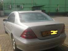 https://riyasewana.com/uploads/mercedes-benz-c-180-12124713633.jpg
