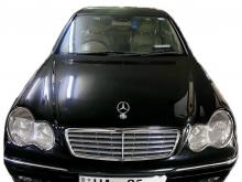 Mercedes-Benz C-180 2002 Car