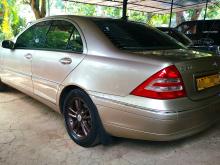 https://riyasewana.com/uploads/mercedes-benz-c-200-120473417502.jpg