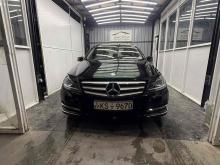 https://riyasewana.com/uploads/mercedes-benz-c180-1820134624764.jpg