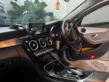 https://riyasewana.com/uploads/mercedes-benz-c180-19100011545.jpg