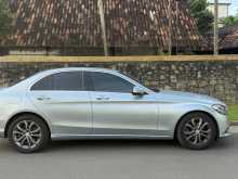 https://riyasewana.com/uploads/mercedes-benz-c180-19100011694.jpg