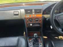 https://riyasewana.com/uploads/mercedes-benz-c180-1994-1022211512964.jpg