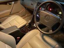 https://riyasewana.com/uploads/mercedes-benz-c180-1994-119154312932.jpg