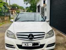 Mercedes-Benz C180 2009 Car