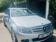 Mercedes-Benz C180 2010 Car