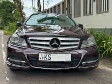 Mercedes-Benz C180 2011 Car