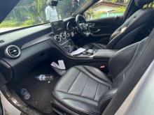 https://riyasewana.com/uploads/mercedes-benz-c180-amg-8955196706.jpg