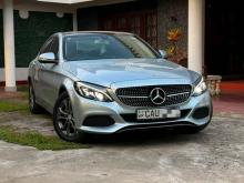 Mercedes-Benz C180 Avantgarde 2016 Car