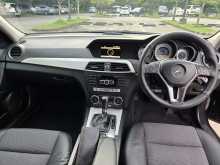 https://riyasewana.com/uploads/mercedes-benz-c180-avantgarde-231910054493.jpg
