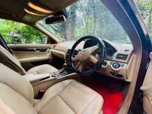 https://riyasewana.com/uploads/mercedes-benz-c200-11194715533.jpg