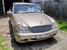 Mercedes-Benz C200 2000 Car
