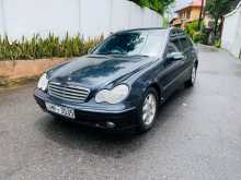 Mercedes-Benz C200 2001 Car