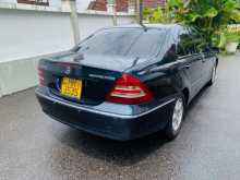 https://riyasewana.com/uploads/mercedes-benz-c200-2001-37580512453.jpg