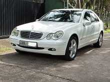 Mercedes-Benz C200 2002 Car