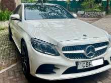Mercedes-Benz C200 2018 Car