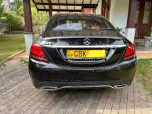 https://riyasewana.com/uploads/mercedes-benz-c200-20203904702.jpg
