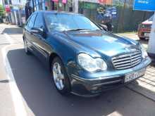 Mercedes-Benz C200 2005 Car