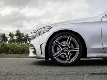 https://riyasewana.com/uploads/mercedes-benz-c200-amg-1210023317585.jpg