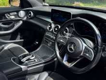 https://riyasewana.com/uploads/mercedes-benz-c200-amg-2018-2916062612654.jpg