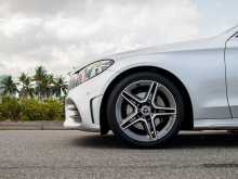 https://riyasewana.com/uploads/mercedes-benz-c200-amg-2019-210082212944.jpg