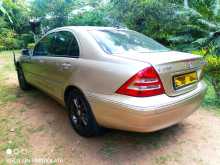 https://riyasewana.com/uploads/mercedes-benz-c200-elegance-2001-299151812101.jpg