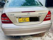 https://riyasewana.com/uploads/mercedes-benz-c200-kompressor-2000-2312211712732.jpg