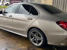 https://riyasewana.com/uploads/mercedes-benz-c200-premium-2018-1314511912532.jpg