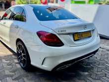https://riyasewana.com/uploads/mercedes-benz-c200-premium-2018-712212112912.jpg