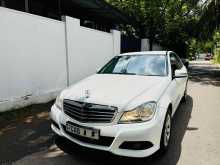 Mercedes-Benz C220 2013 Car