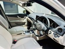 https://riyasewana.com/uploads/mercedes-benz-c220-1012142224101.jpg