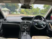 https://riyasewana.com/uploads/mercedes-benz-c220-15130328685.jpg