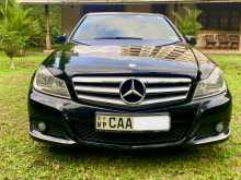 Mercedes-Benz C220 2013 Car