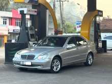Mercedes-Benz C220 2001 Car