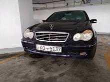 Mercedes-Benz C220 2001 Car