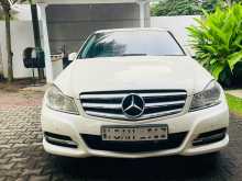Mercedes-Benz C220 2012 Car