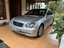 https://riyasewana.com/uploads/mercedes-benz-c220-2522175917055.jpg