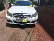 https://riyasewana.com/uploads/mercedes-benz-c220-cdi-28115520431.jpg