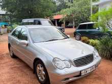 Mercedes-Benz C220 2001 Car