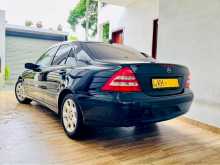 https://riyasewana.com/uploads/mercedes-benz-c230-15110550213.jpg