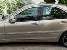 https://riyasewana.com/uploads/mercedes-benz-c320-221132116713.jpg